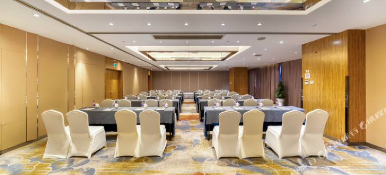 杭州西湖湖滨银江宾馆(万安桥地铁站店)图片