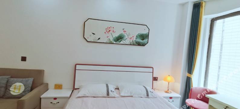 悠家海亮时代广场公寓(宏康路1号分店)图片