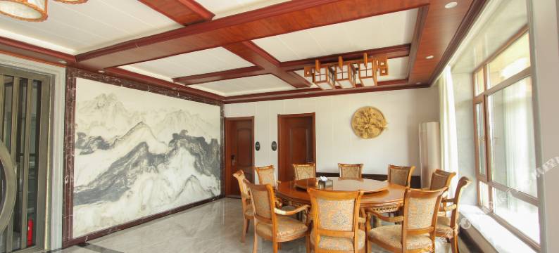 集安越漫庭院式民宿(331国道店)图片