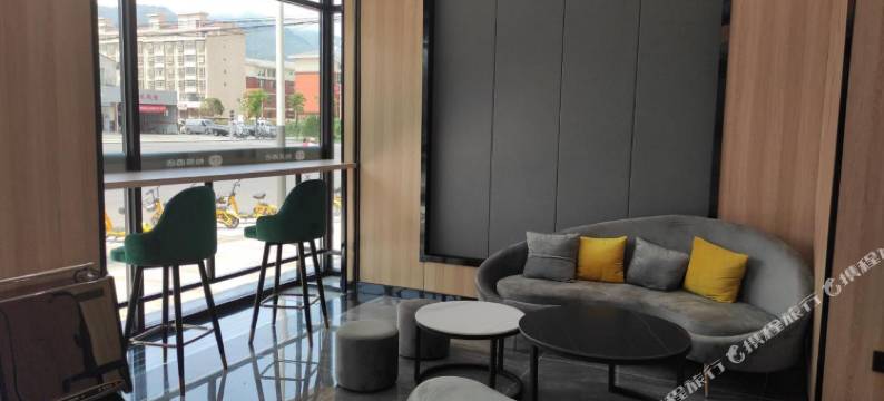 怡来酒店(安康汉阴汽车站店)图片