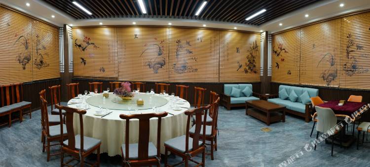 五峰栗子坪生态酒店图片