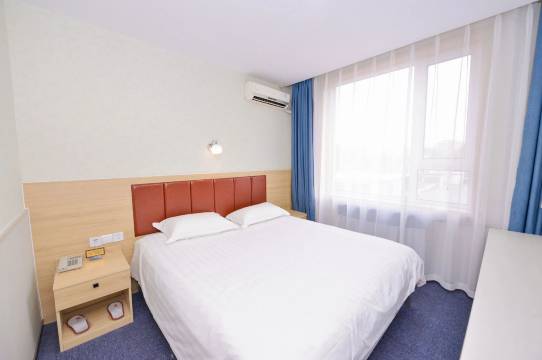 阳光居宾馆(大连理工大学店)