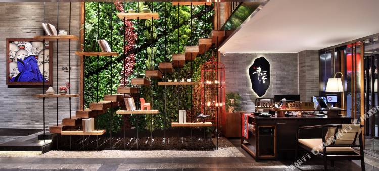 桂林青三舍艺术客栈(象鼻山景区两江四湖店)图片