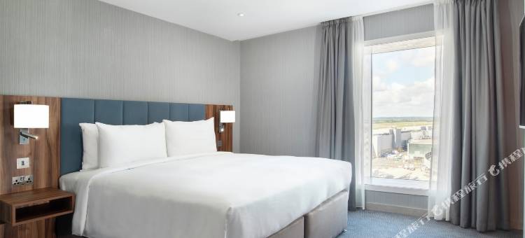 伦敦希思罗机场 2 号和 3 号航厦希尔顿花园酒店(Hilton Garden Inn London Heathrow Terminal 2 and 3)图片