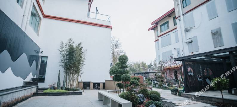 临朐陌瑟艺术酒店图片