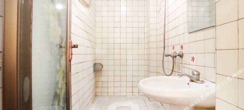 钦文168商务酒店(江北国际机场双凤桥地铁站店)图片