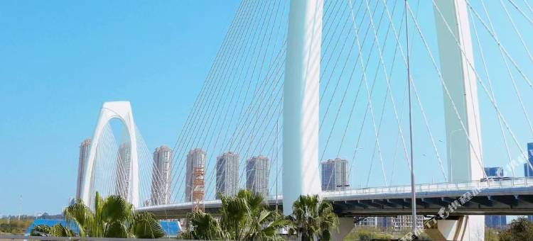 南宁乐壳水畔酒店(万象城方特东盟神画店)图片