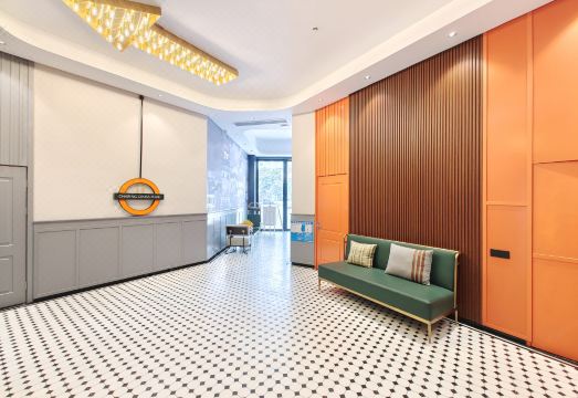 City Comfort Premier Hotel (Luocheng Chengzhong Building) Hotel Overview