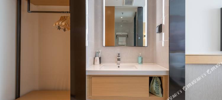 城市便捷酒店(泰安天外村中心医院店)图片