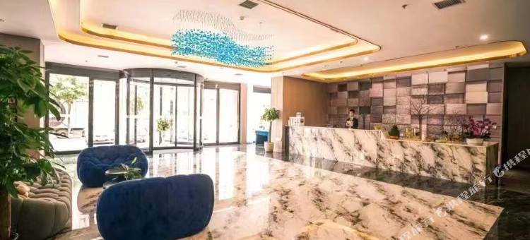 云泊酒店(西安西京医院康复路地铁站店)图片