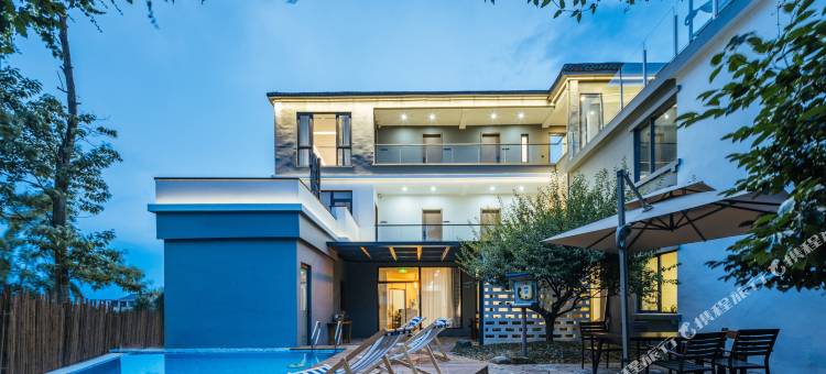 下岩贝东眉悦居图片