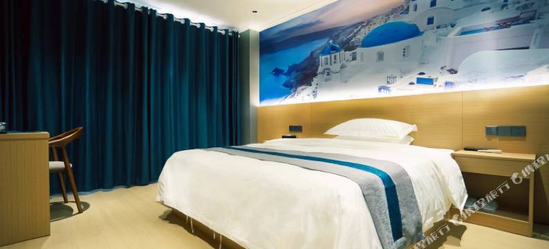 世界印象主题酒店(金堂大学城店)图片