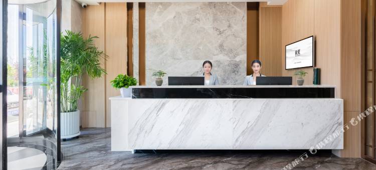 秋果X酒店(赤峰高铁站西广场店)图片