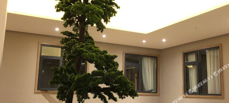 鼎泰恒城市酒店(太乙湖店)图片