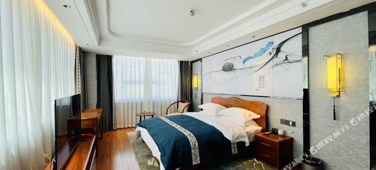 西宁丝路河畔酒店图片