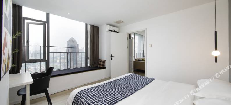 普罗旺斯公寓(成都春熙路天府广场店)图片