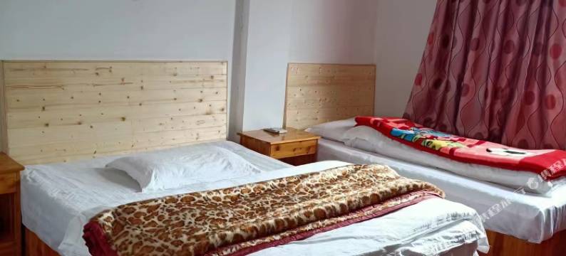 绩溪家朋宾馆图片