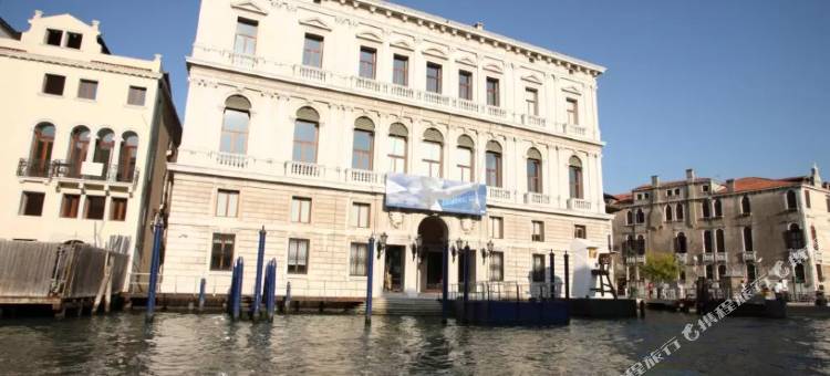 罗马特宾馆的花之宫(Palazzo Dei Fiori by Room Mate)图片