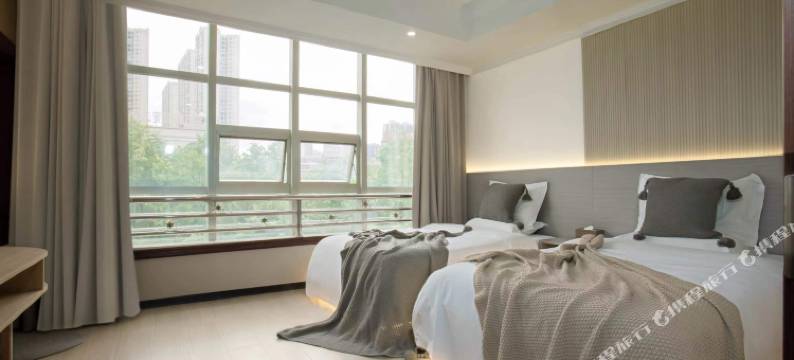 漫庭·拾光酒店(贵阳清镇云岭中路店)图片