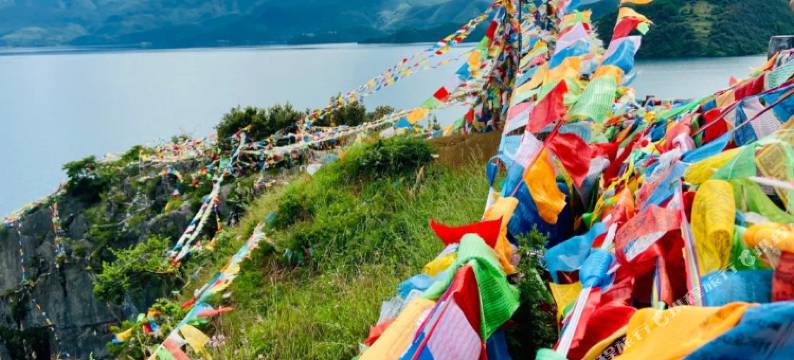 泸沽湖宜湾湖栖民宿图片