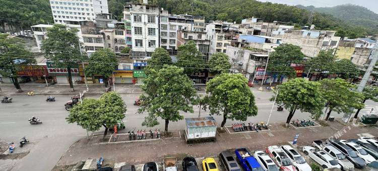 贵客·云居酒店(崇左站沿山路店)图片