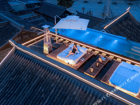 榕 · 墅 ROOM SHINE 酒店(福泉店)