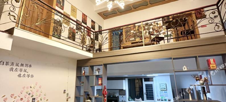 归仰一方青旅小栈(安顺顾府街店)图片