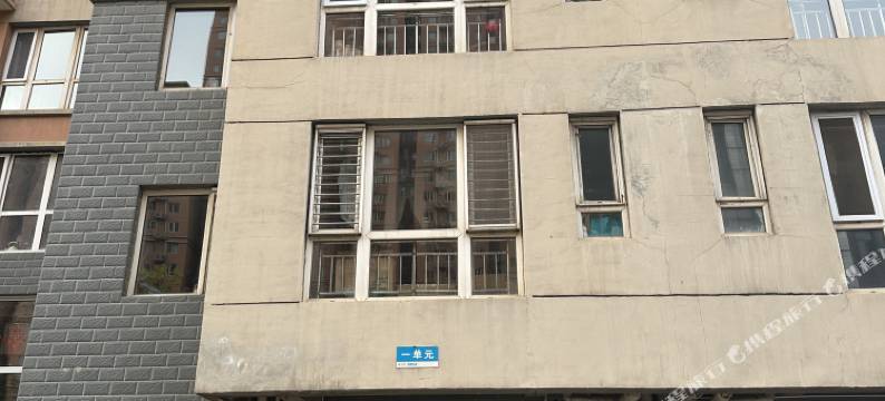 明亮的女生青旅(石家庄市第四医院谈固地铁站店)图片