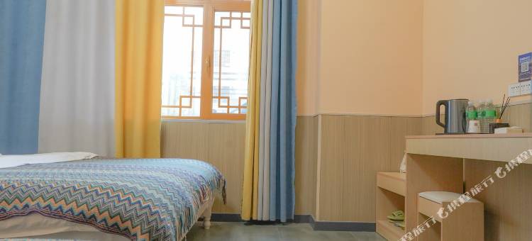 伊宁伊望山民宿(火车站店)图片