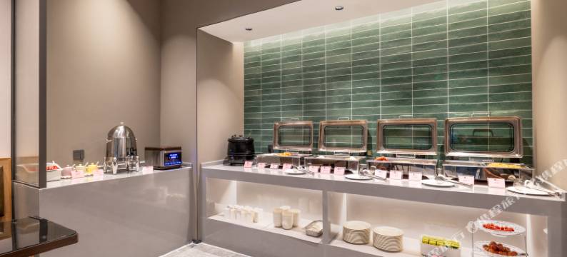 爱丽丝精品酒店(洪浪北地铁站店)图片