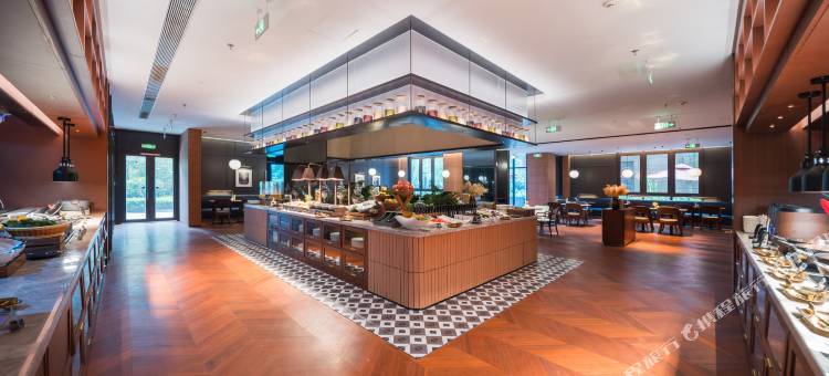 徐州东站金龙湖城际酒店图片