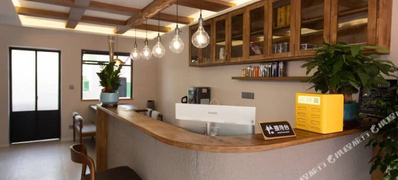 泸定大渡听风民宿(泸定桥景区店)图片