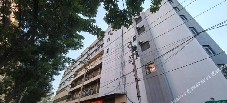 华宿酒店(济南经四路省立医院店)图片