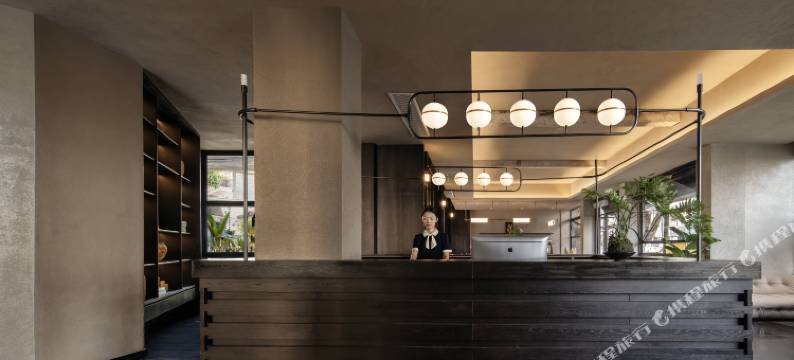 Designer Hotel︱安语·曼里酒店(芒市广场新玩厂店)图片