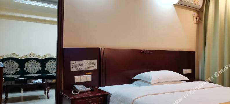 深圳晶都城酒店(平湖地铁站店)图片