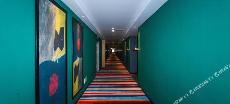 鹿鸣智慧酒店(邓州广亿不夜城店)图片