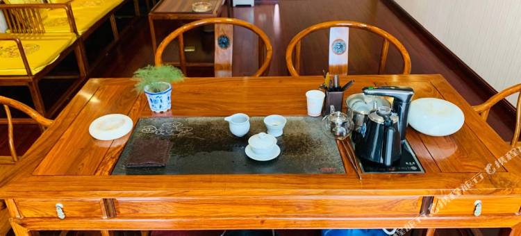 维也纳酒店(武汉汉口北大道新华南蔬菜交易中心店)图片