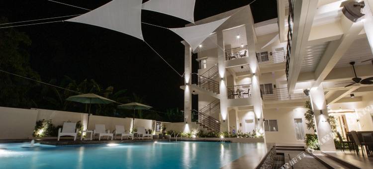 罗维拉套房酒店(Rovira Suites)图片