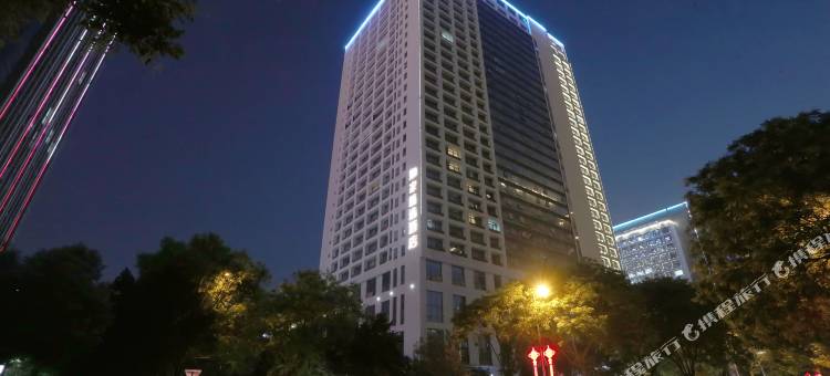 如家精选酒店(西安高新区锦业一路丈八四路地铁站店)图片