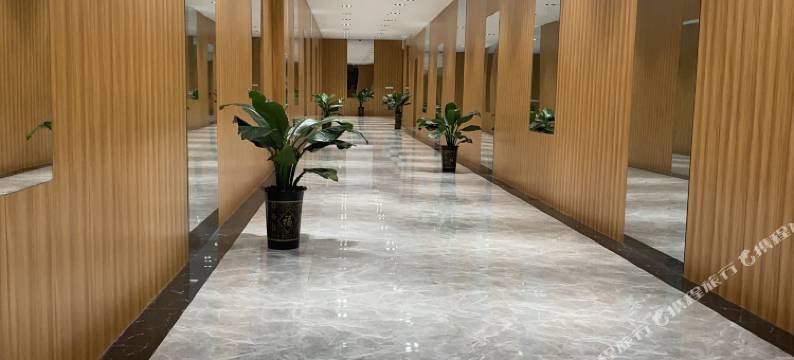 美橙酒店(贵阳火车站店)图片