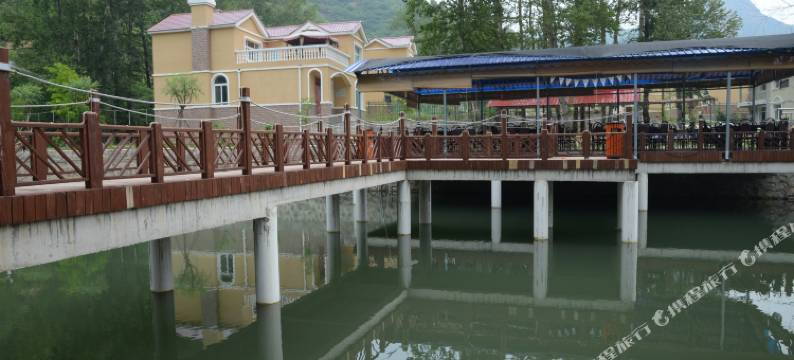 北京雾朦溪谷山庄(雾灵西峰东极仙谷自然风景区店)图片