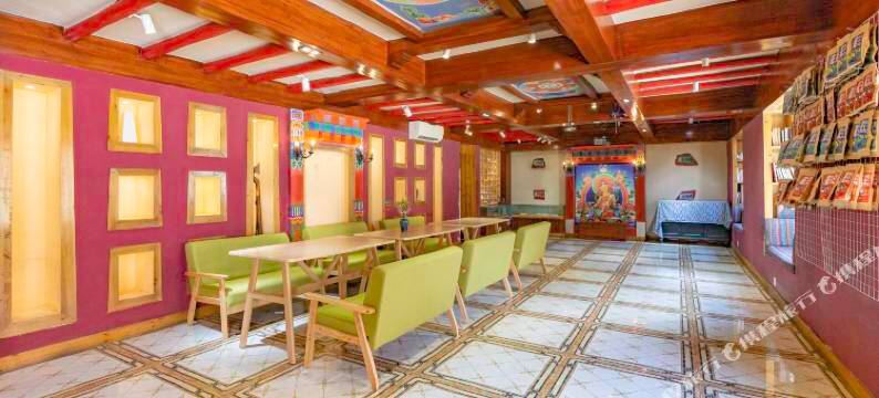 若初见青年酒店图片