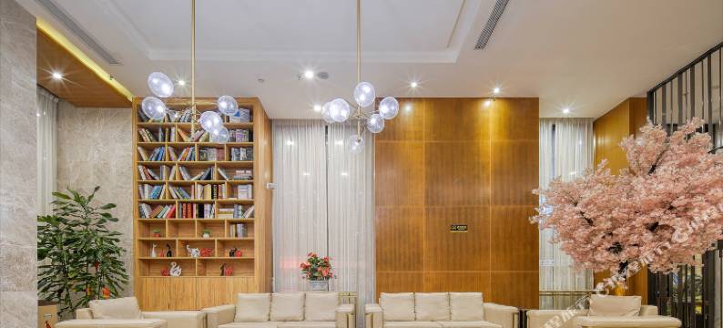 廉江粤界酒店图片