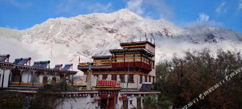 丹巴中路藏寨田园酒店图片