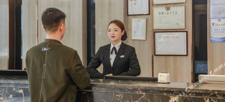 广州久龙酒店(贞丰中学店)图片
