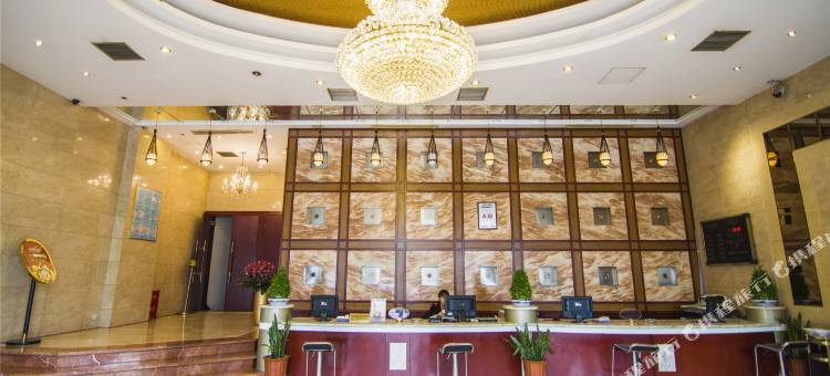 竹凌酒店(重庆观音桥步行街家乐福店)图片