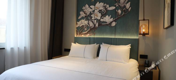 白玉兰酒店(巨野麟州步行街青年路店)图片