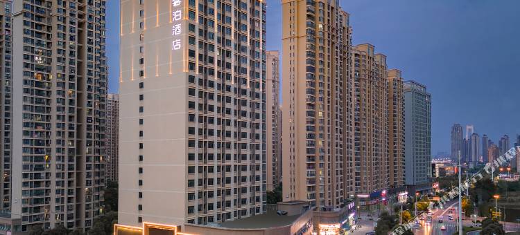 雲泊酒店(武汉国际博览中心四新北路店)图片