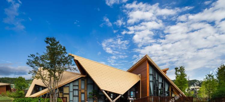 光雾山和谷·秋池酒店图片