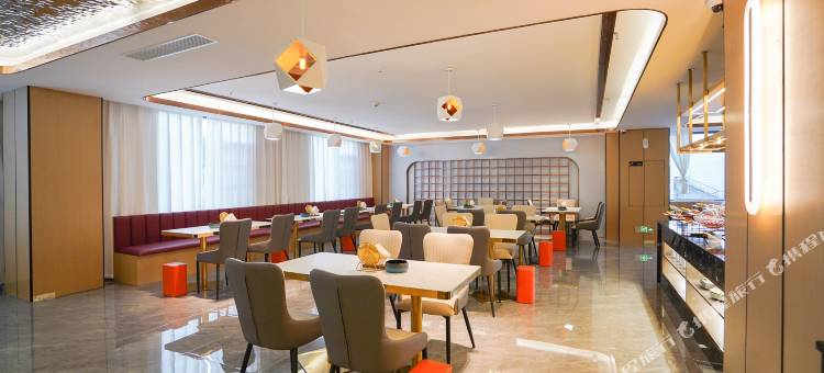 云鼎大酒店(澜沧客运站妇幼医院店)图片